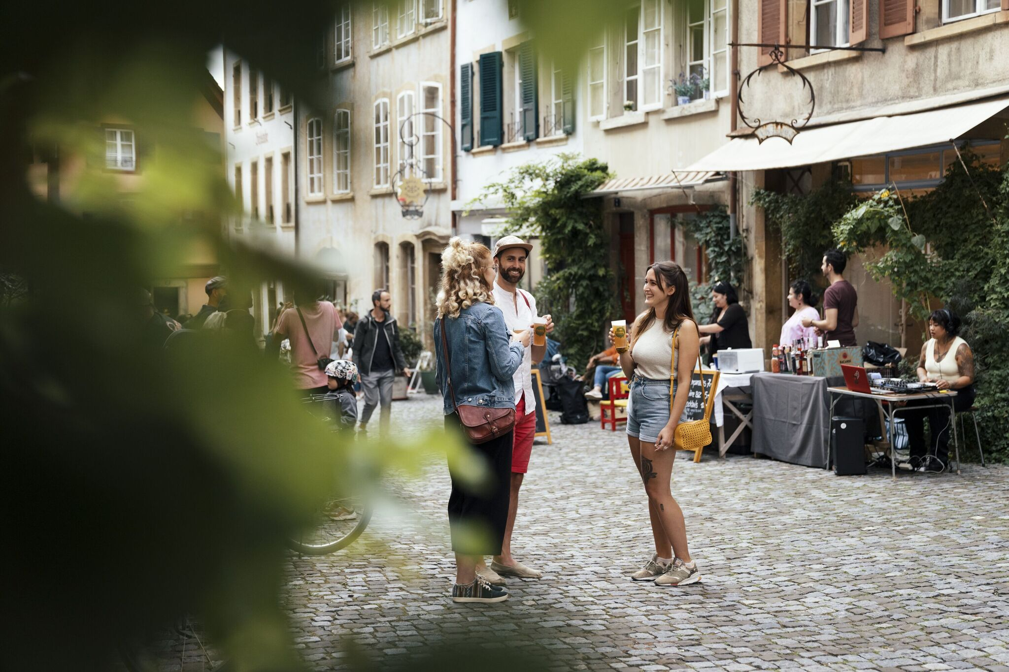 Un été au travail ? Offrez-vous une parenthèse estivale après le bureau !